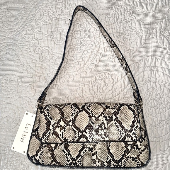 Le Miel  Vegan Snake Print Hand/Shoulder Bag-Cream and Brown - Picture 1 of 7